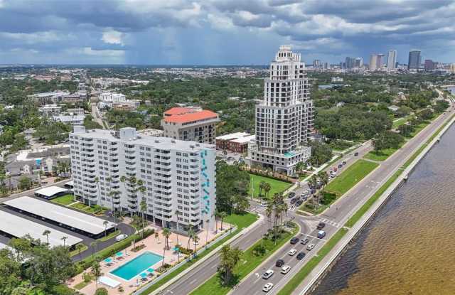 2401 BAYSHORE Boulevard