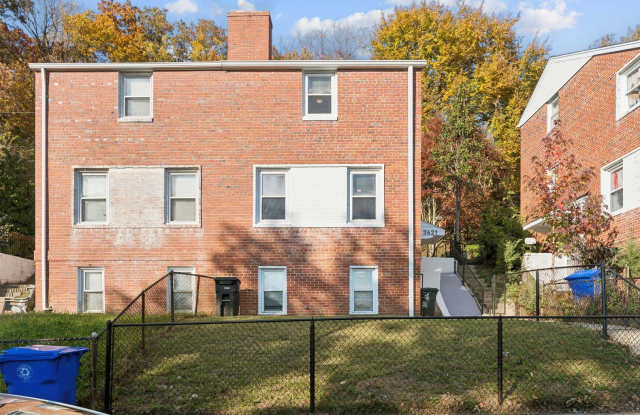 Photo of Charming and inviting two-bedroom home in an unbeatable location.