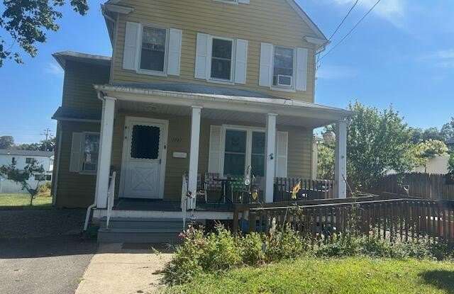 Photo of 1047 Stratton Place