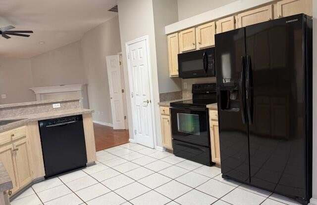 2462 BENTWATER Drive