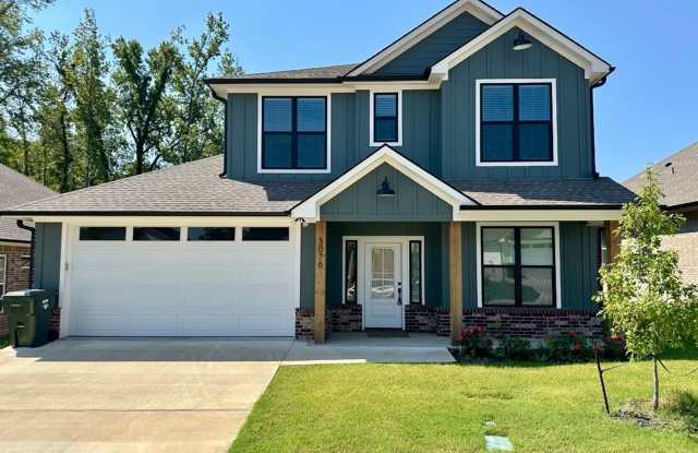 Coming Soon! Stunning 3/2.5/2 with a Study!