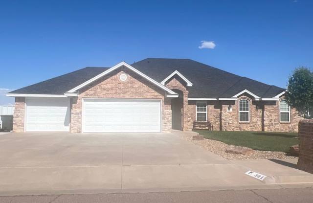 Photo of 301 Dominion Way Clovis, NM 88101