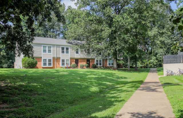 2768 Gatewood Circle