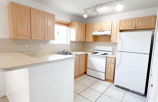 Photo of 2910 SE 12th Rd