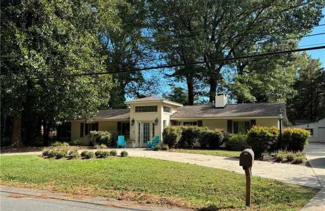 Photo of 1129 Tanager Trail