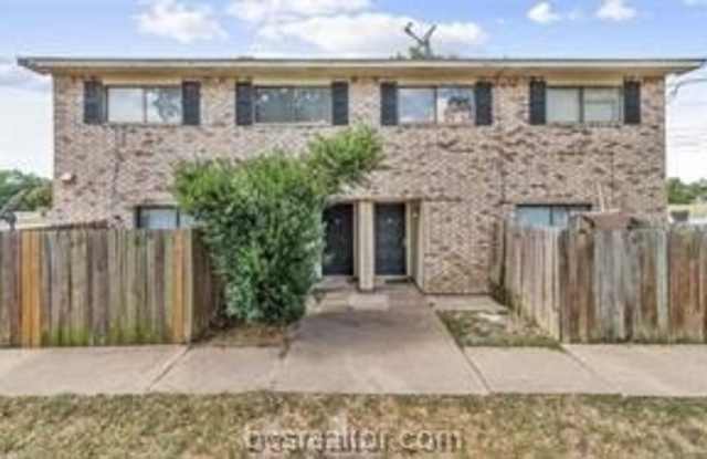 2406 Blanco Drive unit: D