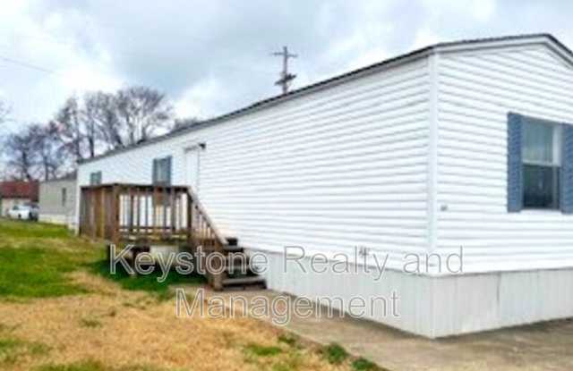 822 Monroe Lane
