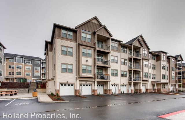 17137 SW Appledale Road Unit 102 - 17137 SW Appledale Rd, Tigard, OR 97007