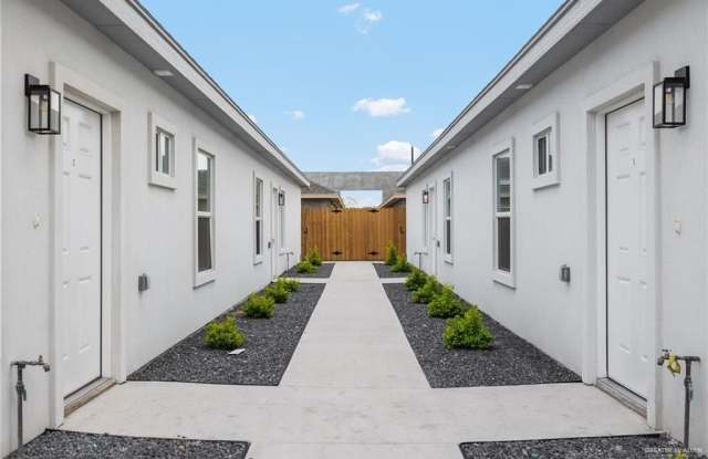 5901 Northwestern Avenue