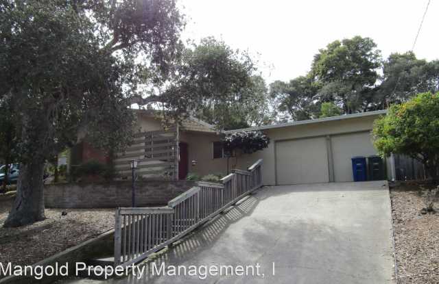 32 Ralston Drive