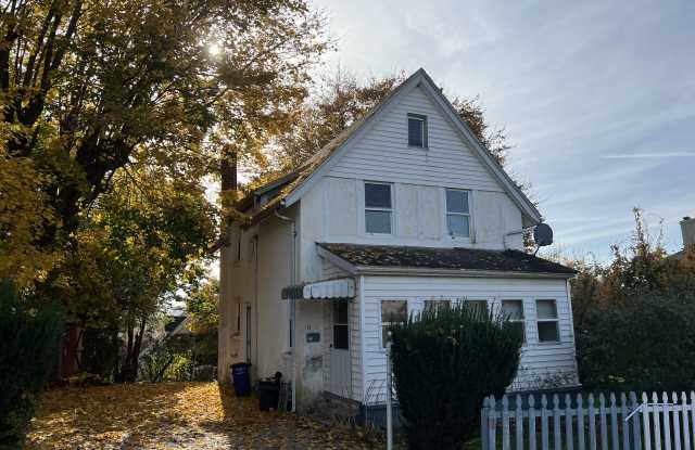 Photo of 11 Remington Ave