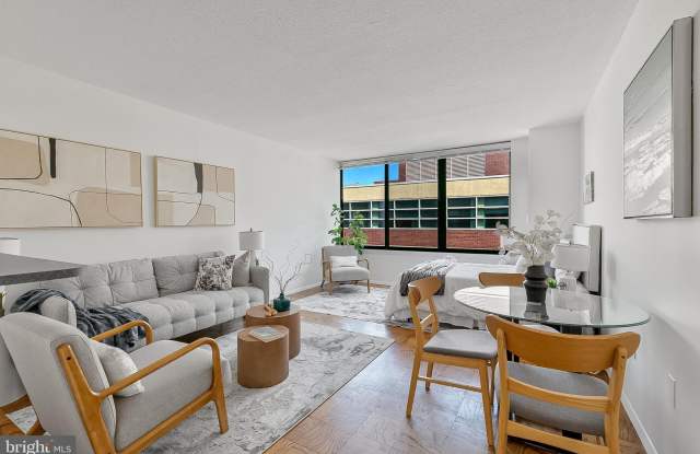 Photo of 1301 20TH Street NW unit: 901