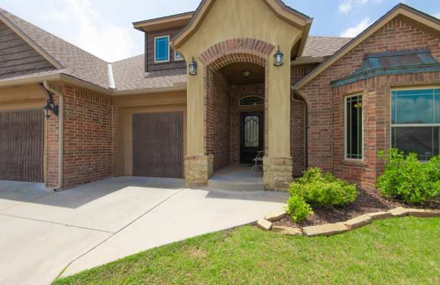 701 Lindsey Lane