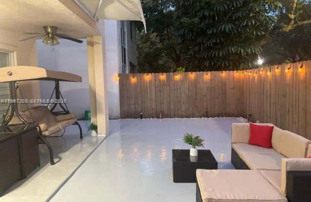 15022 SW 143rd Ter #0 MIAMI, FL 33196