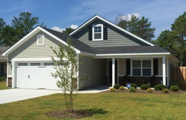 405 Ridgeway Drive - 405 Ridgeway Dr, Onslow County, NC 28460