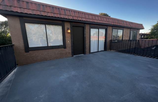 301 Brookside Lane Unit D - 1