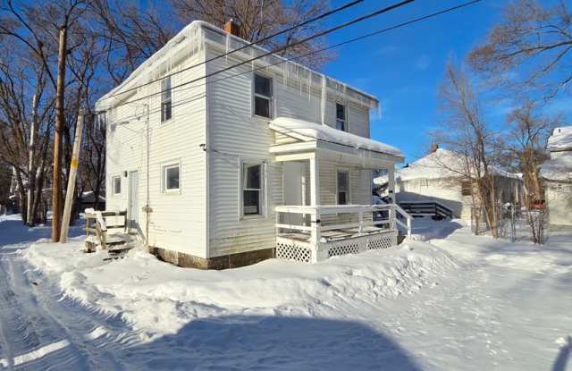 2 bedroom, 1 bath house