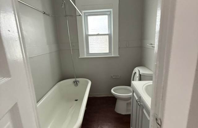 Cudell/West Blvd neighborhood; 4 bedroom/1 bath single family house for rent!