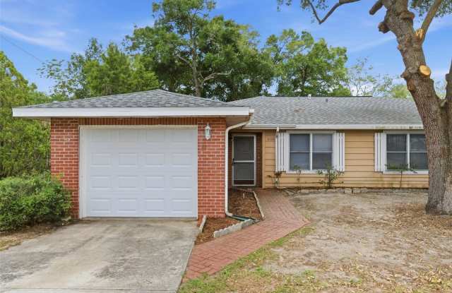 8124 Omaha Cir