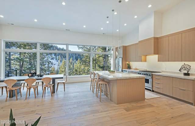 15 Matterhorn Circle