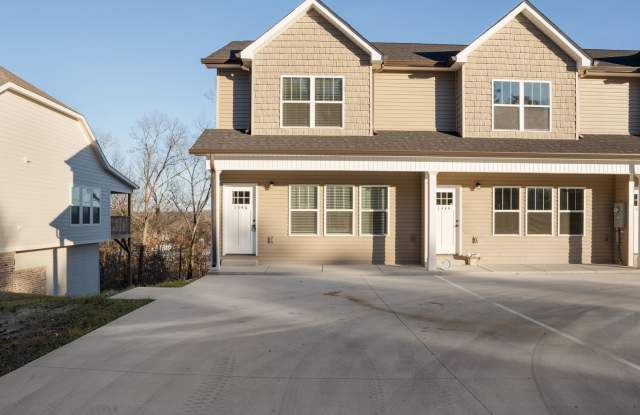 Photo of 3 bedroom BRAND NEW Townhome in Cleveland!