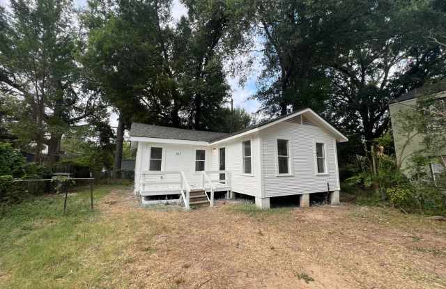 Section 8/Housing Voucher Accepted.