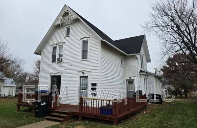 Photo of 949 13th Street #1