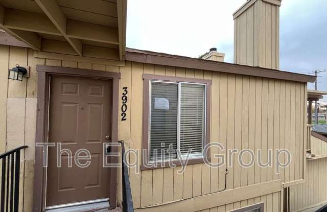 Photo of 3902 West Meadow Ave