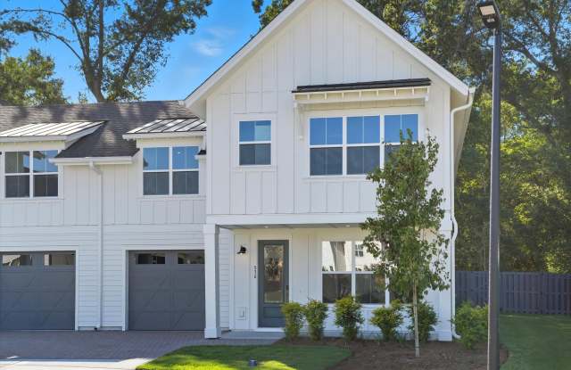 536 Hayes Pk Boulevard