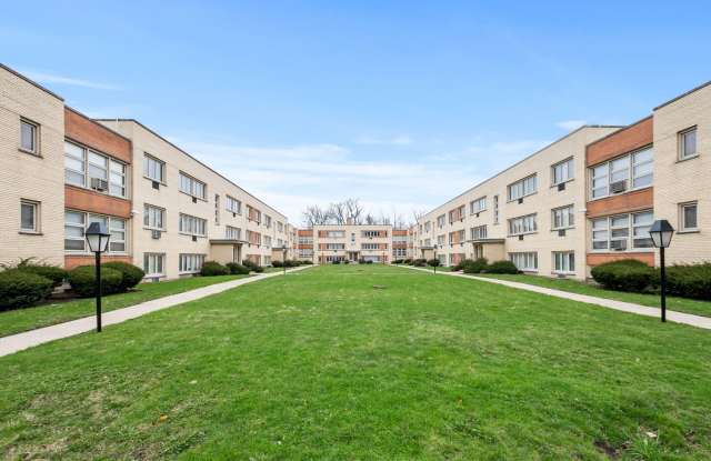 1822-1838 W 107th St