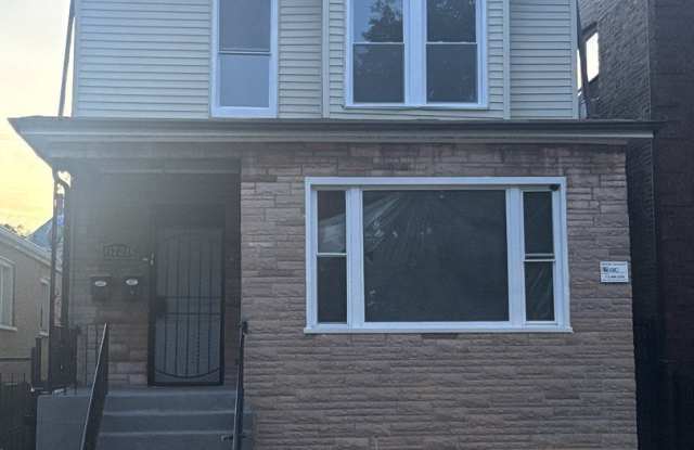 Photo of 8720 S May Street