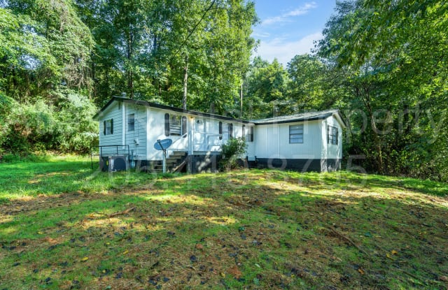 665 Hagbush Rd - 665 Hagbush Road, Birmingham, AL 35210