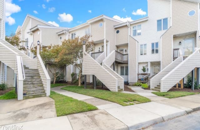 100 PINEWOOD RD APT 224 - 100 Pinewood Road, Virginia Beach, VA 23451