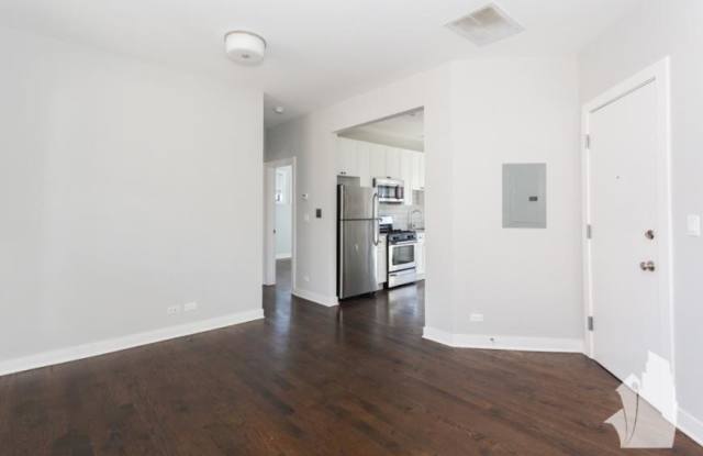 1604 W Belle Plaine Ave