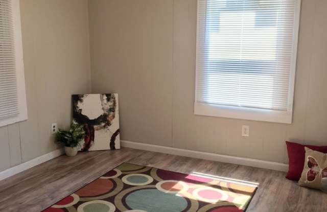 COMING SOON! DEPOSIT-FREE Renting option thru OBLIGO! Deposit Alternative available.