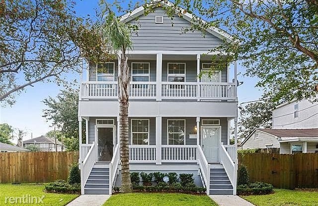 3435 Calhoun St - 3435 Calhoun Street, New Orleans, LA 70125