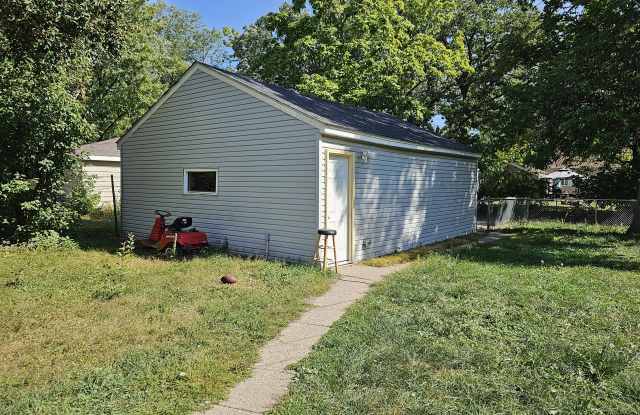 808 5th Avenue Southeast