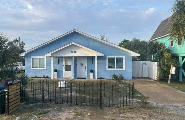 Photo of 7300 Sunset Avenue unit: A