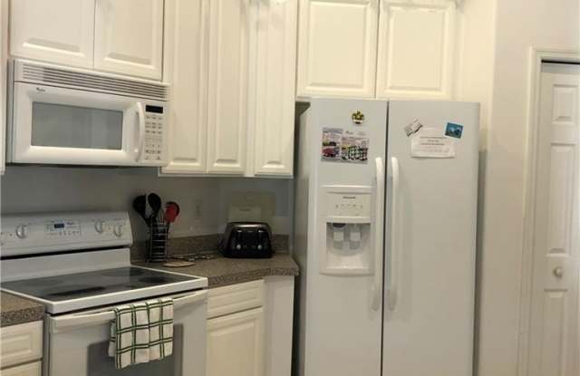 6854 STERLING GREENS