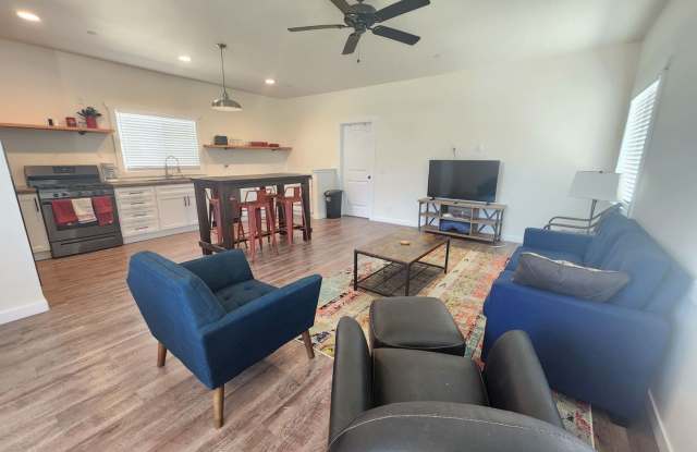 National Park Drive 6658