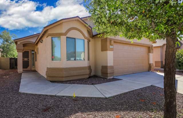 4345 East Ocotillo Desert Trail