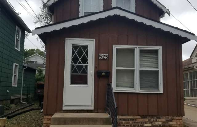 525 W. Addison St