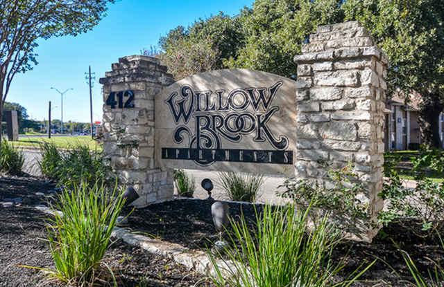 Photo of Willow Brook Apartment Homes