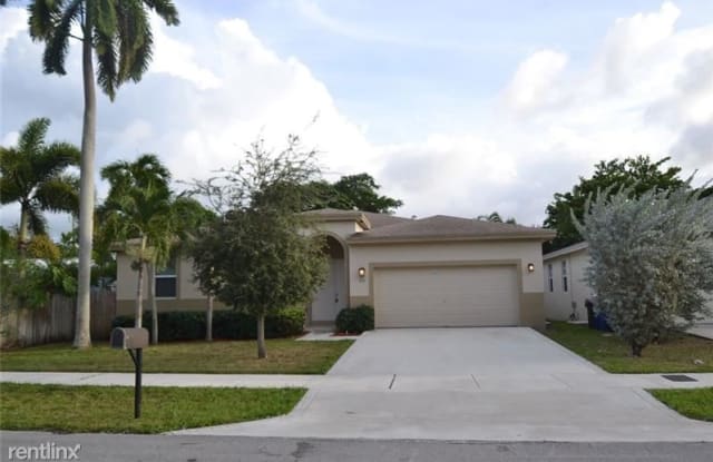 550 NE 15th Ct - 550 Northeast 15th Court, Fort Lauderdale, FL 33304