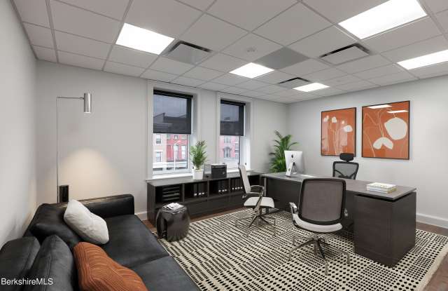 Photo of 313-323 Main St