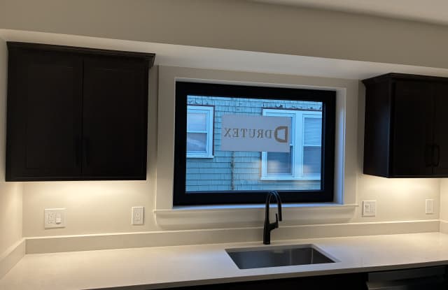 139-141 Minot Street