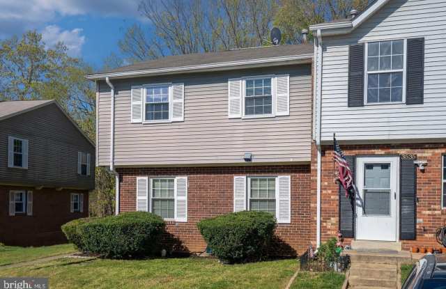 3537 CASTLE HILL Drive