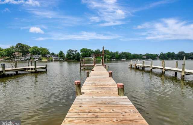 212 GREENLAND BEACH Road