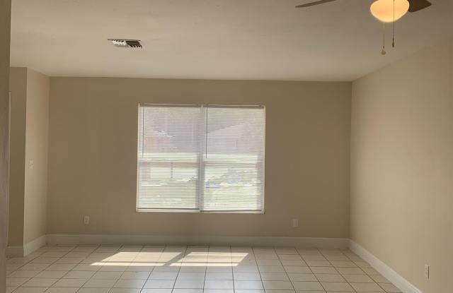 1220 SE 24th Ave