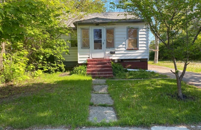 252 Dellwood - 252 Dellwood Avenue, Pontiac, MI 48341